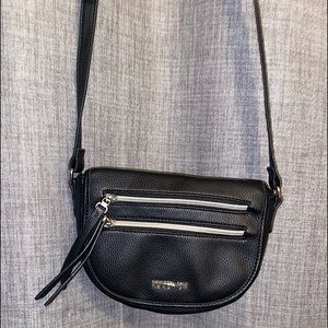 Kenneth Cole Reaction Cross Body Purse